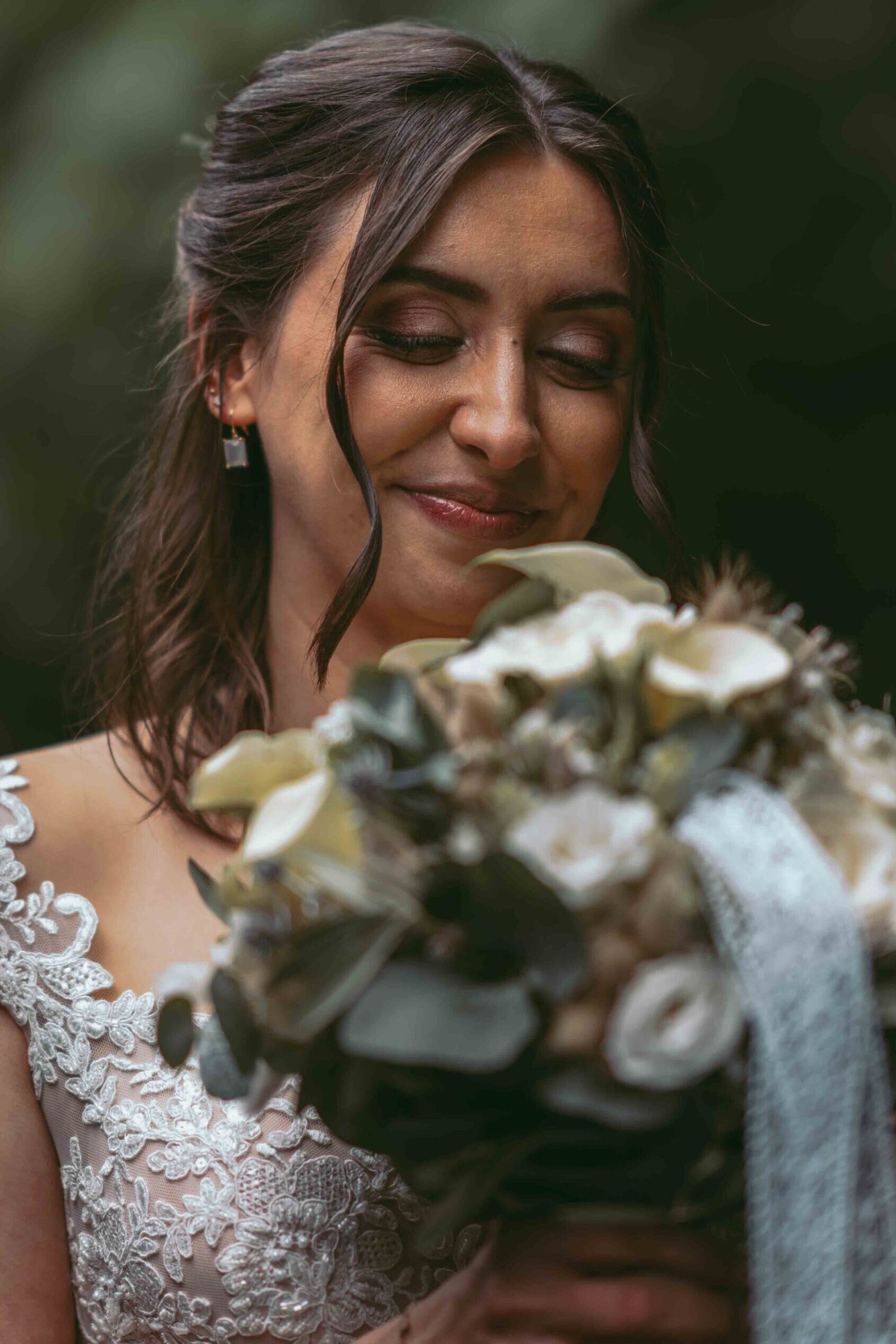 Brautpaar bei der Hochzeit in Neuss – Denise Koll Hochzeitsfotografie